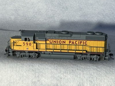 Beautiful ATLAS Trainman Union PacificGP-38 Diesel Engine HO