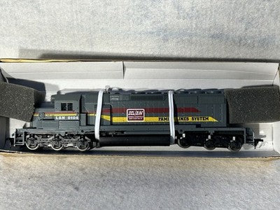 Handsome Athearn SCL/L&N Family Lines RR SD-40-2 Diesel Engine HO