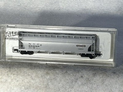 Nice Atlas New York Central RR 4-Bay Center Flow Covered Hopper Car N Gauge