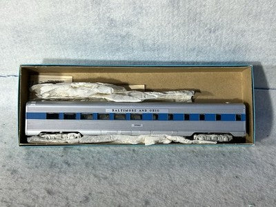 Nice Athearn Baltimore & Ohio RR Streamlined 2-Car Passenger Set HO