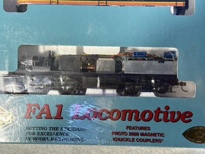 Nice  Proto 2000  FA/A -1 Great Northern RR Locomotive 2 Engine Set DCC Ready