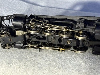 Nice Rivarossi Santa Fe RR  2-8-8-2 Mallet Loco HO (Ex Box Cab Railing)