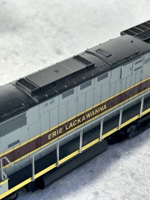 Beautiful Atlas/KATO Erie Lackawanna RR Alco C-424 Loco HO