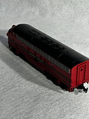 Nice Stewart F-3/A Phase IV Lehigh Valley RR Loco  HO