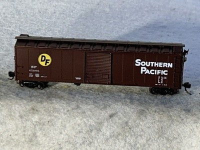 Nice Intermountain Southern Pacific 50’ Box Car N Gauge