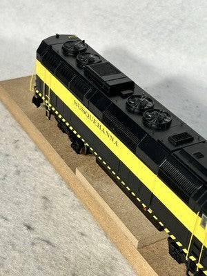 Gorgeous Athearn F-45 Freight NYS & W RR￼Diesel Locomotive HO Sound/DCC Ready