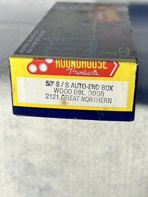 Handsome Roundhouse Great Northern RR 50’ Box Cars HO