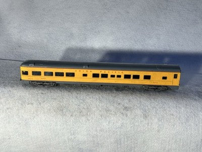 Beautiful Rivarossi Union Pacific Passenger Car Combine HO (Ex Box)