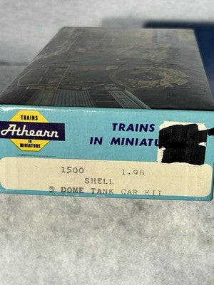 Nice Athearn Blue Box Shell Oil 3-Dome Tank Car HO