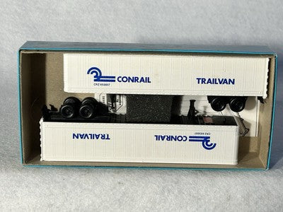 Cool Athearn Trailer Train HO 20 Cars + Trailers With End Of Train Light