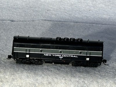 Sharp Intermountain NY Central RR F-3B Lightning Scheme DCC Ready N Gauge Loco