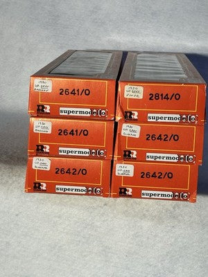 Beautiful Rivarossi Union Pacific “Overland “ RR 6-Car Passenger Set HO