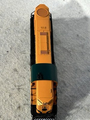 Rare  Atlas/KATO Alco RS-11 Maine Central RR Loco HO