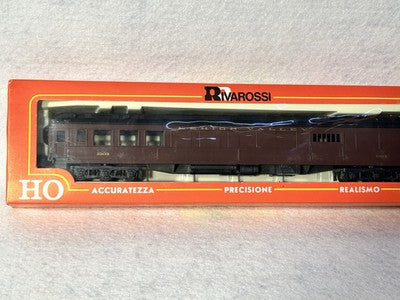 Nice Proto/Rivarossi  Lehigh Valley PA engine/ 7 Car Passenger Set, HO