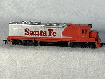 Rare Athearn SD-40 Santa Fe RR￼Passenger Diesel Locomotive HO
