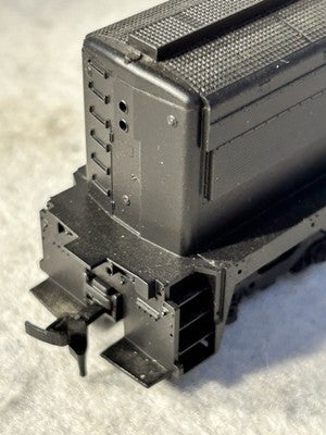 Rare  Athearn U-28C Penn Central Railroad Diesel HO