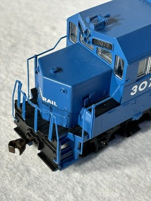 Handsome Bachmann Conrail GP-35 Diesel Engine  HO (No Box)
