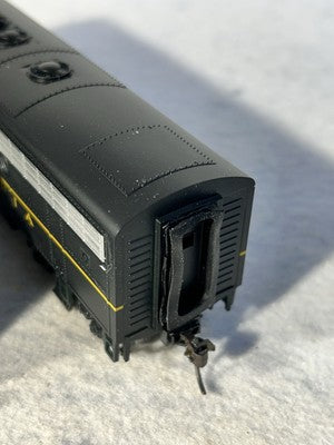 Stout Stewart/KATO  F-7-A/B Phase I Late PENNSY Locos Both Powered