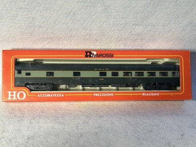 Classic Rivarossi Erie RR E-8 2 engine/6 Car Passenger (Set Pow./Dum.) HO