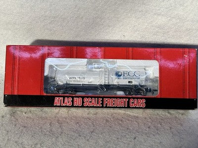 Nice Atlas Single Dome ECC Int.  ACF Single Dome Kaolin Tank Car HO
