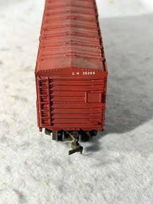 Nice Athearn Great Northern RR Weathered 50’ Double Door Box Car HO (Ex Box)
