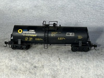 Nice Atlas UTLX Corn Sweeteners Single Dome Tank Car HO (Ex Box)