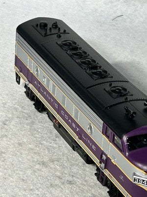 Gorgeous Athearn RTR ACL RR 2 Engine Set HO A-Powered; B-Unpowered