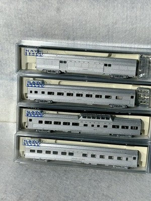 Beautiful KATO Santa Fe Corrugated 4-Car Passenger Set “B”  N GAUGE