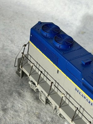Cool Athearn Blue Box Delaware & Hudson  GP-38-2 Locomotive HO