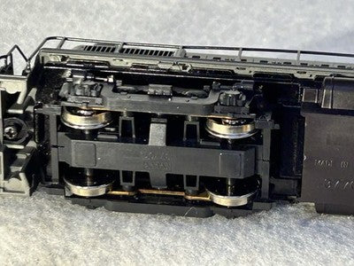 Nice Atlas/KATO Southern Railroad  Tuxedo Scheme Alco RS-3 Loco HO