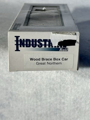 Nice Industry Models Great Northern RR 40’ Box  Car HO