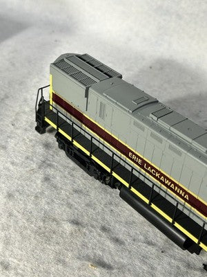 Sharp Atlas/KATO Erie Lackawanna RR C-425 Loco HO