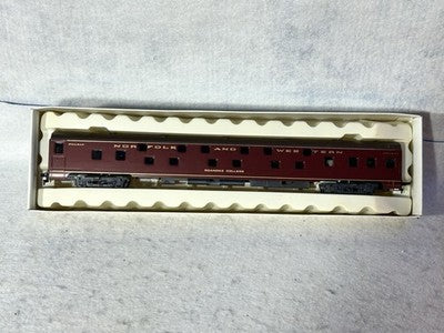 Classic Rivarossi Norfolk &Western RR 8 Car Passenger Heavyweight Set HO