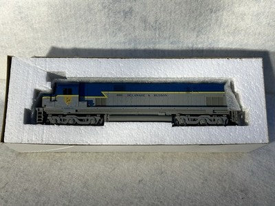 Sleek Stewart ALCO C-628 Delaware & Hudson RR Road Engine HO