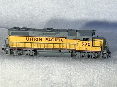 Beautiful ATLAS Trainman Union PacificGP-38 Diesel Engine HO