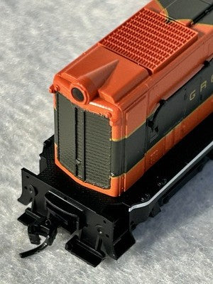 Gorgeous Atlas Great Northern RR VO-1000 Switcher  Locomotive N Gauge DCC Ready