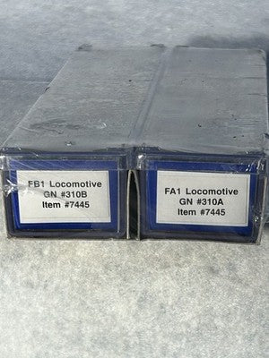 Beautiful Life-Like  Alco Great Northern RR FA-1/B-1  All Powered N Gauge Sealed