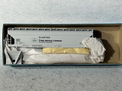 Nice Athearn Mixed Road 4-Bay Cylindrical Hopper Cars HO