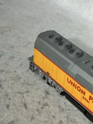 Clean Life Like Union Pacific RR F-40 PH HO (Ex Box)