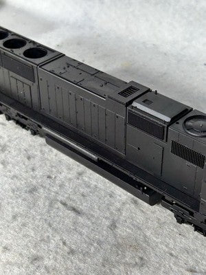 Nice Athearn Genesis Undecorated SD- 75i BNSF Cab DCC Ready Loco HO