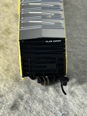 Nice ATLAS New York & Greenwood Lake 50’ Box Car N Gauge