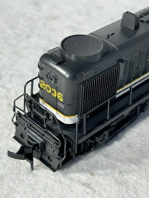 Nice Atlas/KATO Southern Railroad  Tuxedo Scheme Alco RS-3 Loco HO