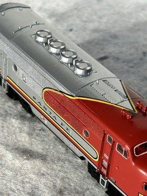 Sharp Intermountain Santa Fe RR F-3A War Bonnet DCC Ready N Gauge Loco