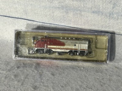 Sharp Intermountain Santa Fe RR F-3A War Bonnet DCC Ready N Gauge Loco