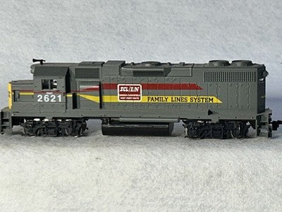 Vey Rare Athearn GP38/40 CSX/Family Lines RR Locomotive HO(No Box/Railings)