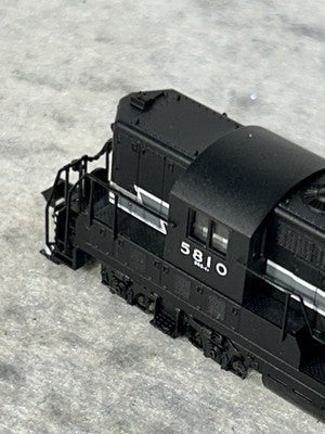 Handsome Atlas New York Central RR Lightning Scheme GP-7 # 5810 Loco N Gauge