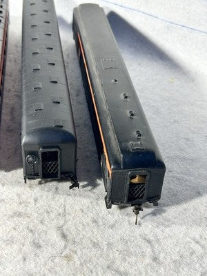 Nice Rivarossi New Haven RR 7-Car Passenger Set HO; 3 Lighted/Interiors(Ex Boxes