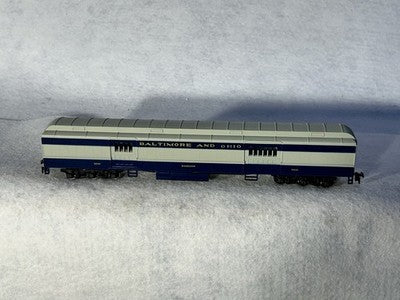 Cool Athearn Baltimore & Ohio RR F-7 A-B-A/6-Car Pass Set HO A & B Powered