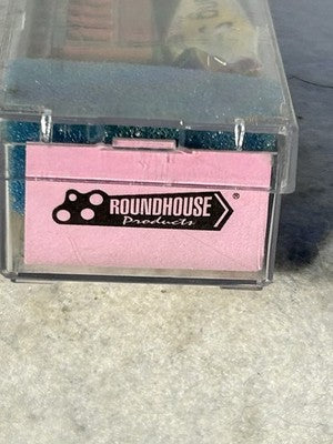 Old Time Roundhouse RR  Passenger Car Set N Gauge