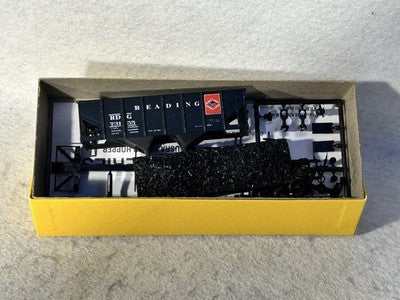 Accurail Mixed  RR 2-Bay Hopper Kits HO (PRICE/SINGLE CAR; SPECIFY CHOICE)